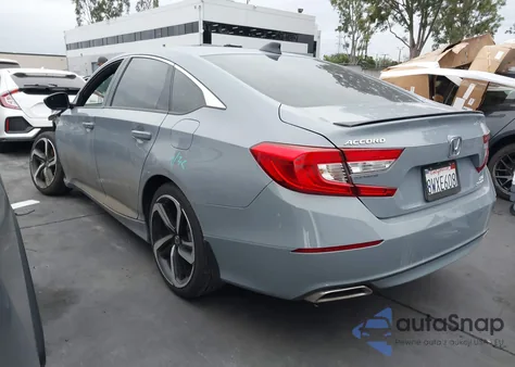 2021 Honda Accord Sport 2.0T z USA, uszkodzony, nr VIN 1HGCV2F32MA006511